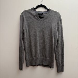 Banana Republic Extra Fine Merino Wool V Neck Sweater Mens Large Gray Knit